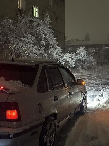 kia rio 2011: Daewoo Nexia: 2007 г., 1.5 л, Ручные, Бензин, Седан — 4