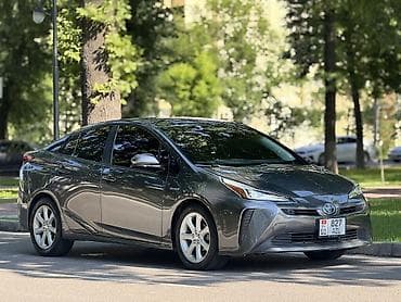 prius: Toyota Prius: 2019 г., 1.8 л, Автомат, Гибрид, Лифтбек — 1