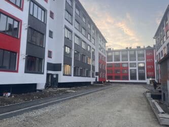 кызыл аскер пол дом: Построен, 106 серия, 1 комната, 44 м² — 5