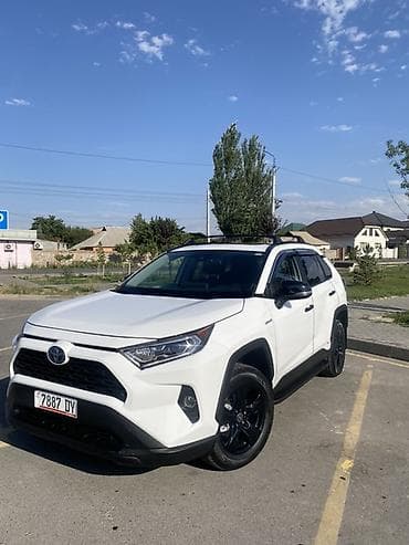 Унаа: Toyota RAV4: 2021 г., 2.5 л, Вариатор, Гибрид, Кроссовер — 4