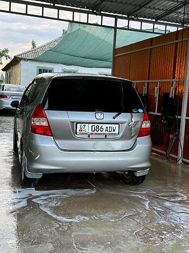 обмен на жазз: Honda Fit: 2003 г., 1.3 л, Автомат, Бензин, Хэтчбэк — 2