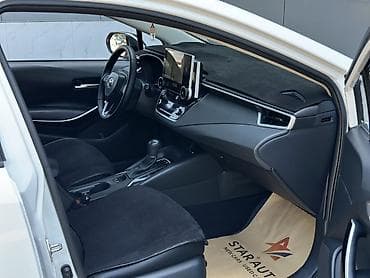 corolla 2016: Toyota Corolla: 2020 г., 1.8 л, Вариатор, Гибрид, Седан — 5