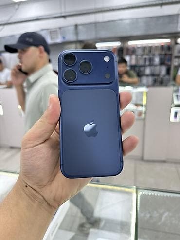 iphone 16 pro бу: IPhone 17 Pro, Б/у, 256 ГБ, Blue Titanium, Зарядное устройство, Чехол, Кабель, 100 % — 3