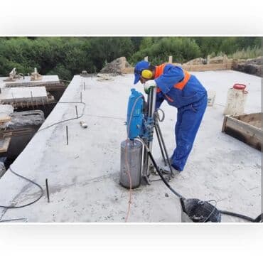 услуги сноса домов в бишкеке: Снос стен, Разбор полов, Демонтаж крыш | Снос перегородки, Демонтаж керамогранита | Демонтаж ламината, Демонтаж линолеума, Демонтаж ковролина | Крыша из шифера Больше 6 лет опыта — 1