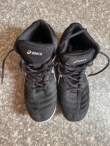 slim patch: Мужские кроссовки, 44, Asics, Новый, цвет - Черный, Самовывоз — 1