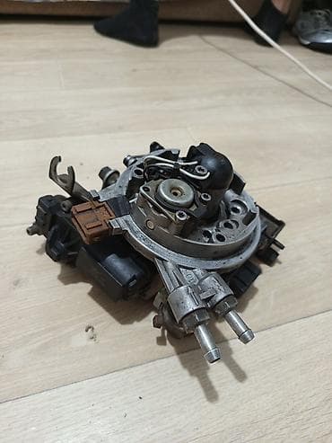 Детали двигателя и моторы в сборе: Дроссельная заслонка Volkswagen 1994 г., Оригинал, Германия — 2