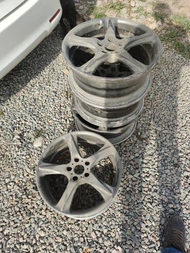 диски на ауди а6 с5 r16: Куйма Дисктер R 17 Audi, Комплект, тешиктери - 5, Колдонулган — 1