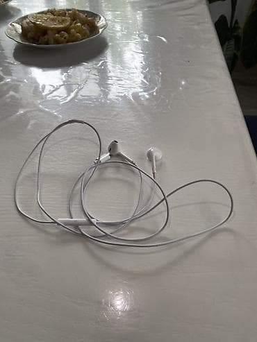 Аудиотехника: Проводные вкладыши наушники, Apple, цвет - Белый — 1