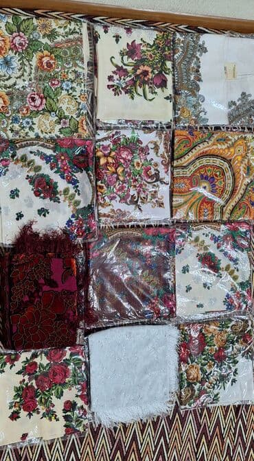 second hend: Шапка, Шерсть, Осень-весна, Со стразами — 2