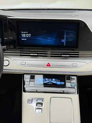 бизнес самомойка: Hyundai Grandeur: 2021 г., 2.4 л, Гибрид, Седан — 10