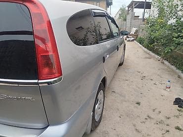 bcd com kg 2022: Honda Stream: 2002 г., 1.7 л, Автомат, Бензин, Минивэн — 4