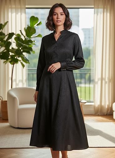 Повседневное платье, Италия, Осень-весна, Длинная модель, L at lalafo.kg Повседневное платье, Италия, Осень-весна, Длинная модель, L