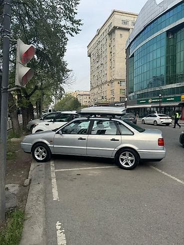 transporter multivan: Volkswagen Passat: 1994 г., 1.8 л, Механика, Бензин, Седан — 6