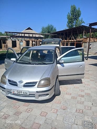Продажа авто: Nissan Almera Tino: 2000 г., 1.8 л — 2