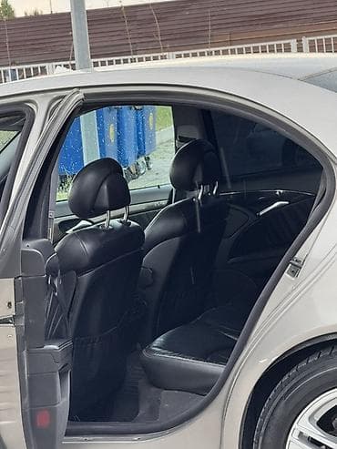 Mercedes-Benz E-Class: 2003 г., 1.8 л, Автомат, Дизель, Седан — 10