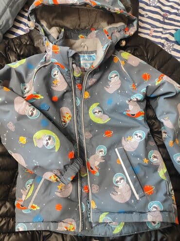 Женская стеганая куртка с капюшоном - Цвет: черный, с легким