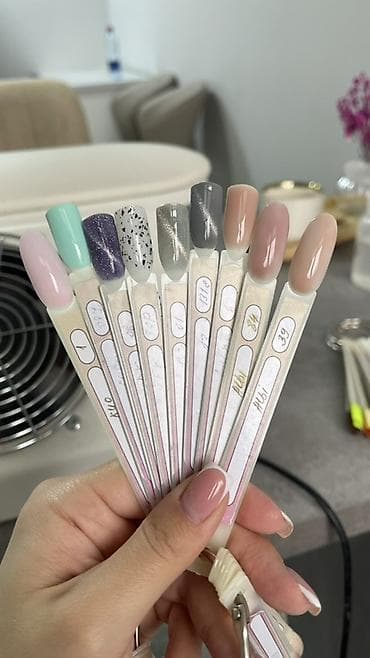 switch lite: 60 штук гель лаков В отличном состоянии Срок годности отличное новое — 7