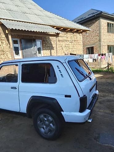 лада балон: ВАЗ (ЛАДА) 4x4 Нива: 2000 г., Механика, Хэтчбэк — 6