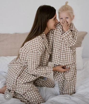 Личные вещи: Отдам вещи на девушку размер s-m и на мальчика 8-9лет — 1