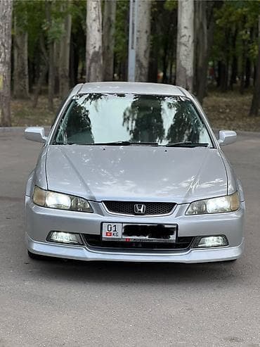 Honda Accord: 1999 г., 1.8 л, Автомат, Бензин, Седан
