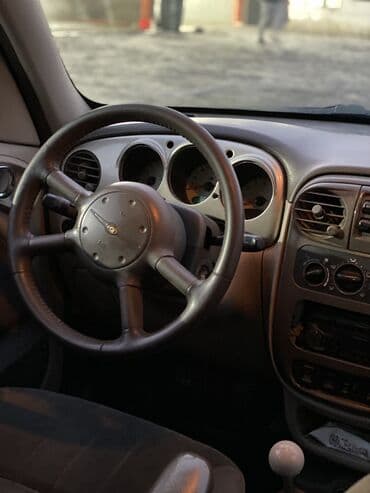 Паркет: Chrysler 300 Series: 2002 г., 2 л, Механика, Бензин, Хэтчбэк — 6