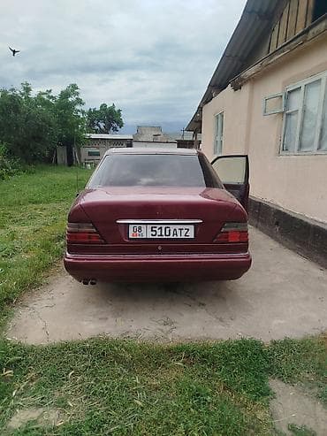 аудио техника: Mercedes-Benz W124: 1994 г., 2.2 л, Автомат, Бензин, Седан — 2