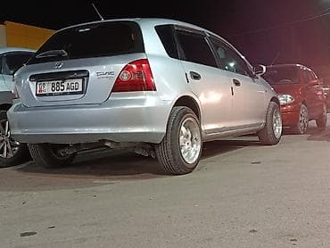 4: Honda Civic: 2002 г., 1.4 л, Механика, Бензин, Хэтчбэк — 6