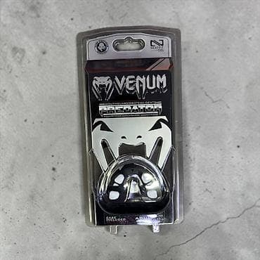 Капа для единоборств Venum Predator (Adult 11+) - Серия: Competition — 1