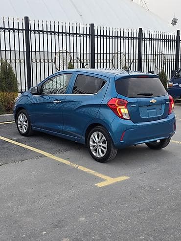 маш: Chevrolet Spark: 2019 г., 0.1 л, Вариатор, Бензин, Хэтчбэк — 5