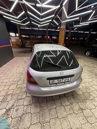 su 7: Honda Civic: 2001 г., 1.5 л, Автомат, Бензин, Хэтчбэк — 4