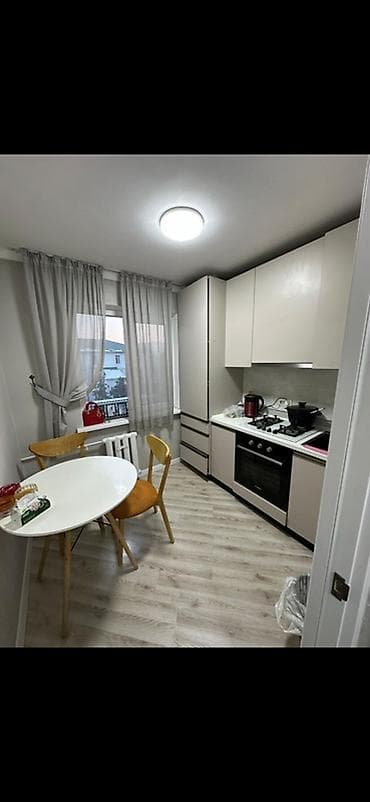 продаю квартиру 104 серии: 1 комната, 35 м², 104 серия, 4 этаж, Евроремонт — 9