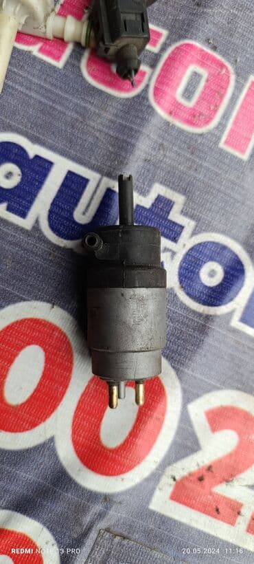 каропка на хово: Электрический моторчик Mercedes-Benz 2000 г., Б/у, Оригинал, Германия — 3