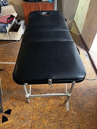 аренда койнок: Укалоочу кресло, түсү - Кара — 1