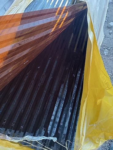 Поликарбонат: Профилированные листы из поликарбоната - Материал: монолитный — 3