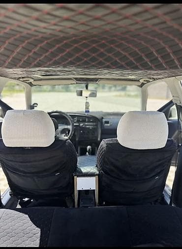 lexus gs 450h: Volkswagen Golf: 1992 г., 1.8 л, Механика, Бензин, Хэтчбэк — 5