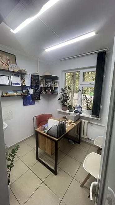Коммерциялык мүлк: Сулуулук салондорун жана кабинеттерди ижаралоо, 6 м², Каш чебери үчүн, Лешмейкер үчүн, Шугаринг, эпиляция үчүн — 1