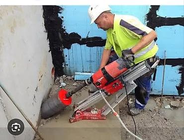 Услуги по строительству и ремонту: Алмазное бурение отверстий в бетоне, кирпиче и железобетоне — 1