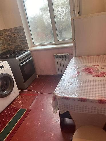 снять квартиру без агентства: 2 комнаты, 55 м², 105 серия, 2 этаж, Старый ремонт — 2