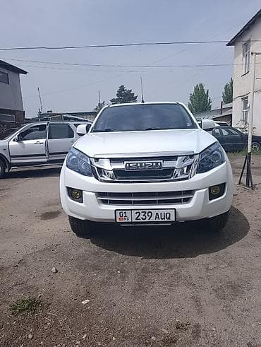 Isuzu D-Max: 2020 г., 2.5 л, Механика, Дизель, Пикап