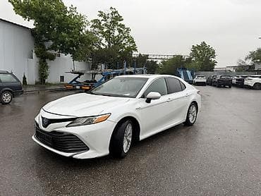 full construction: Toyota Camry: 2020 г., 2.5 л, Гибрид, Седан — 2