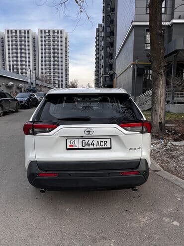 rav4: Toyota RAV4: 2021 г., 2 л, Вариатор, Бензин, Кроссовер — 6