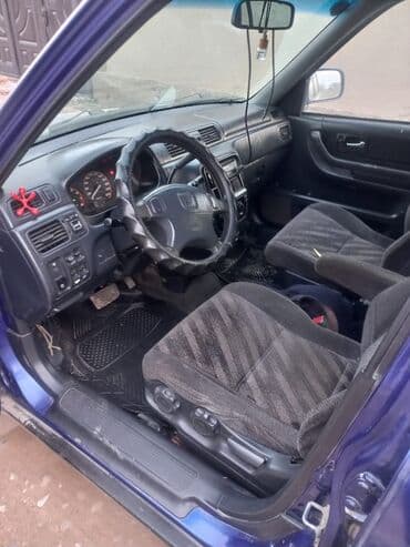 средний низкий: Honda CR-V: 2001 г., 2 л, Автомат, Бензин, Кроссовер — 8