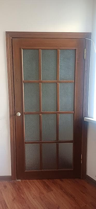 установка межкомнатные двери: Двери для домов и квартир, Деревянная, Одностворчатая, Со стеклом, цвет - Коричневый — 4