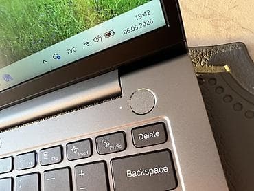 Ноутбуки и аксессуары: Ульрабук Lenovo (серия IdeaPad), диагональ экрана 14". Компактный — 4