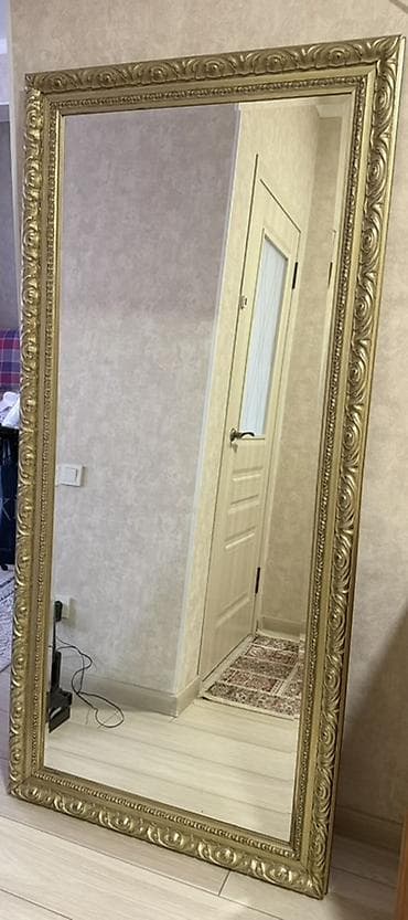 зеркала 2114: Настенное зеркало в полный рост с декоративной рамой из дерева — 1