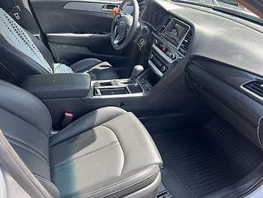 э 2: Hyundai Sonata: 2019 г., 2 л, Автомат, Газ, Седан — 6