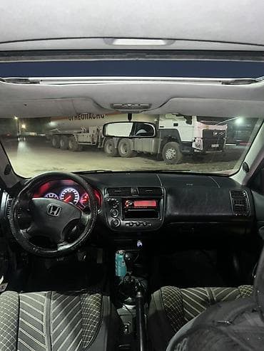 corolla 2004: Honda Civic: 2004 г., Механика, Бензин, Седан — 5