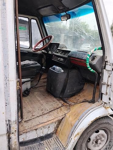 sprinter 906: Продаётся грузовой фургон (кабина и кузов цельнометаллические) — 4