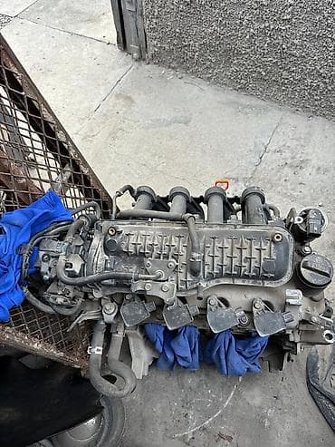 Детали двигателя и моторы в сборе: Двигатель Honda fit, 2004 год, пробег 260 тыс., в рабочем состоянии — 3