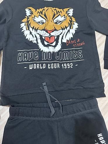 наклейки одежда: Продаю костюм для мальчика 9-10 лет H&M в отличном состоянии — 3